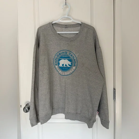 Gray Exploring Canada Sweater - Picture 1 of 1
